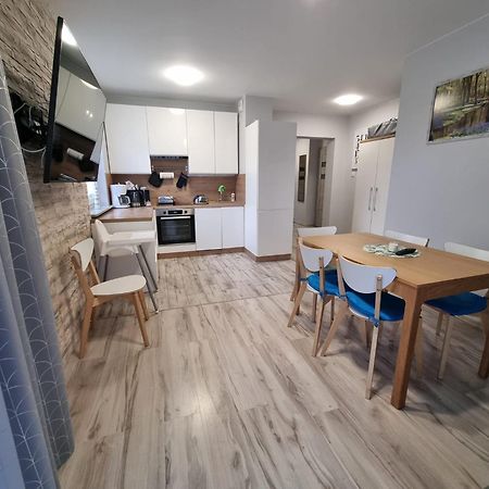 Apartament Sami Swoi Kolobřeh Exteriér fotografie